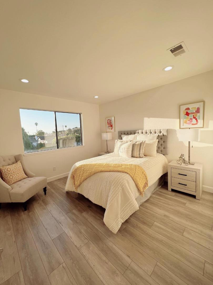 6525 Camden Avenue Property Photo 13