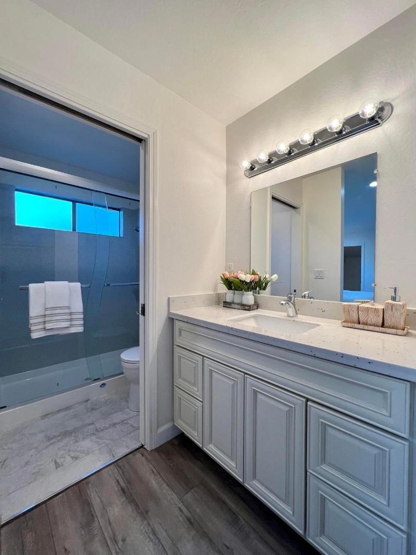 6525 Camden Avenue Property Photo 18