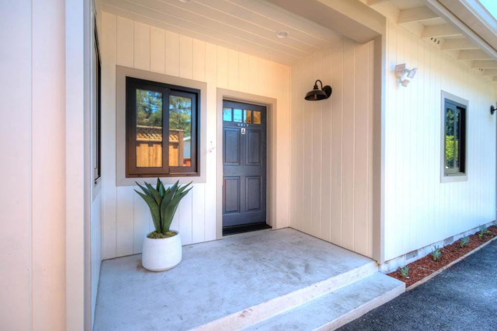 W Hudson Street Property Photo 3
