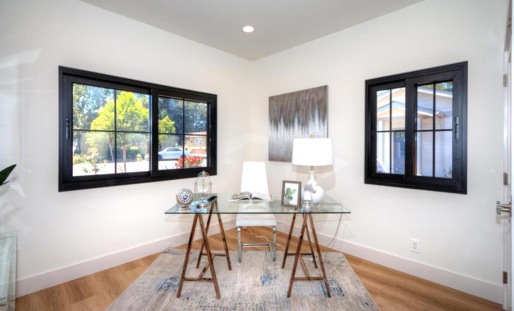 W Hudson Street Property Photo 11