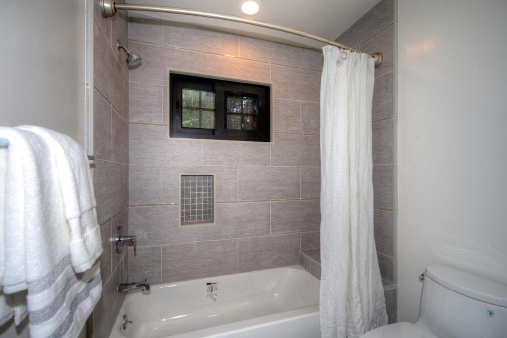 W Hudson Street Property Photo 14