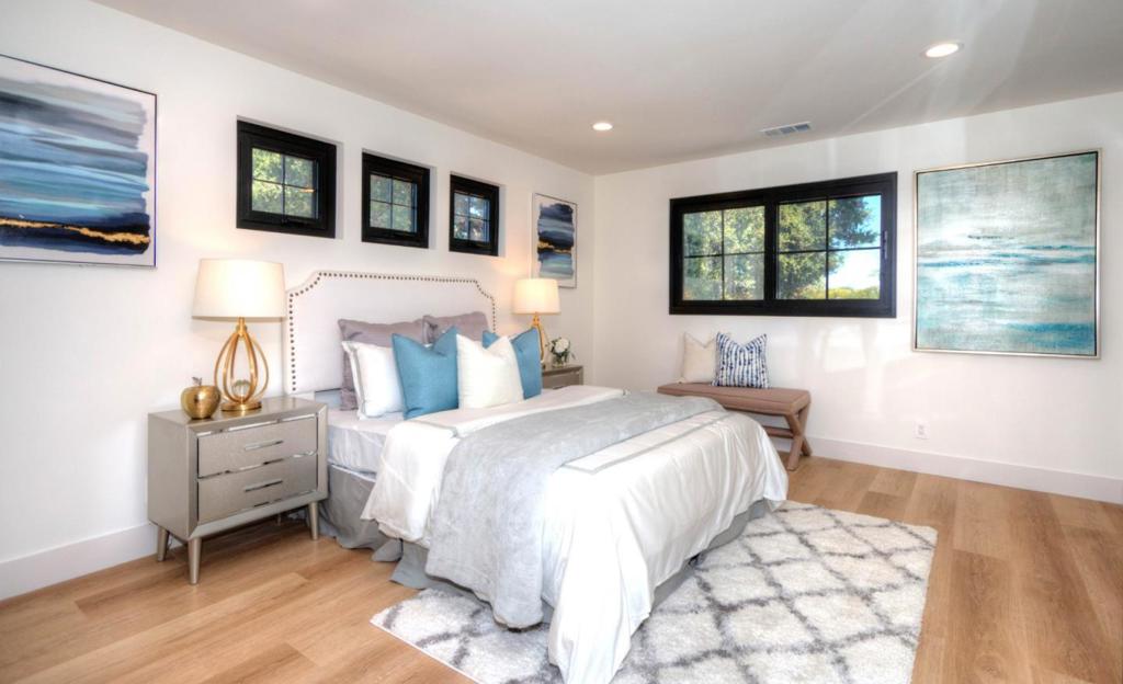 W Hudson Street Property Photo 15