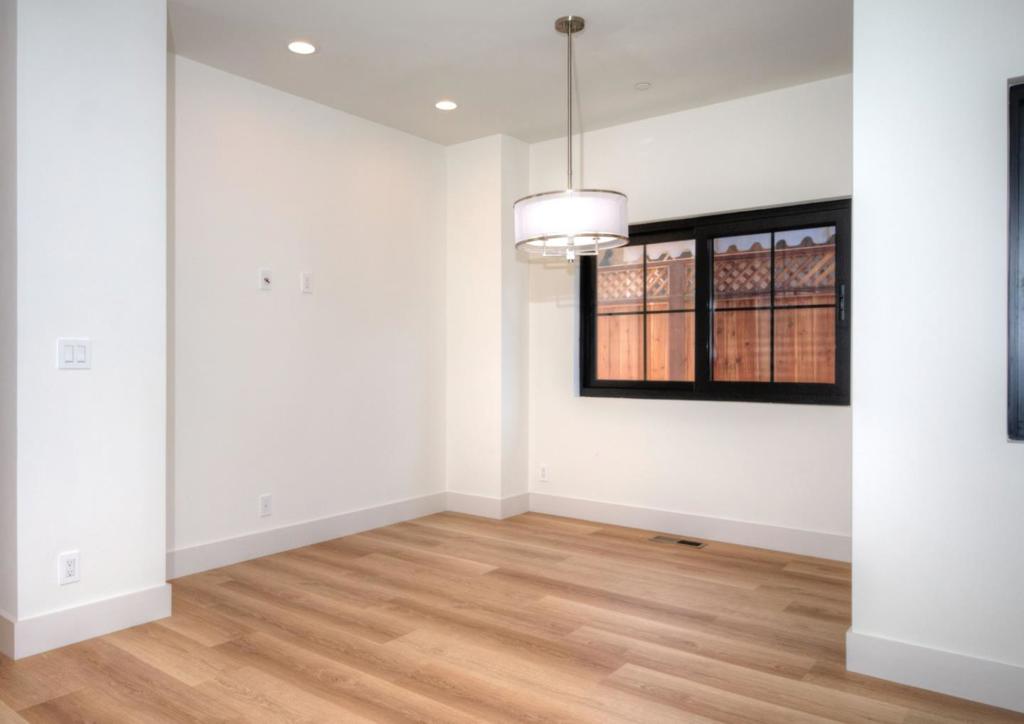 W Hudson Street Property Photo 27