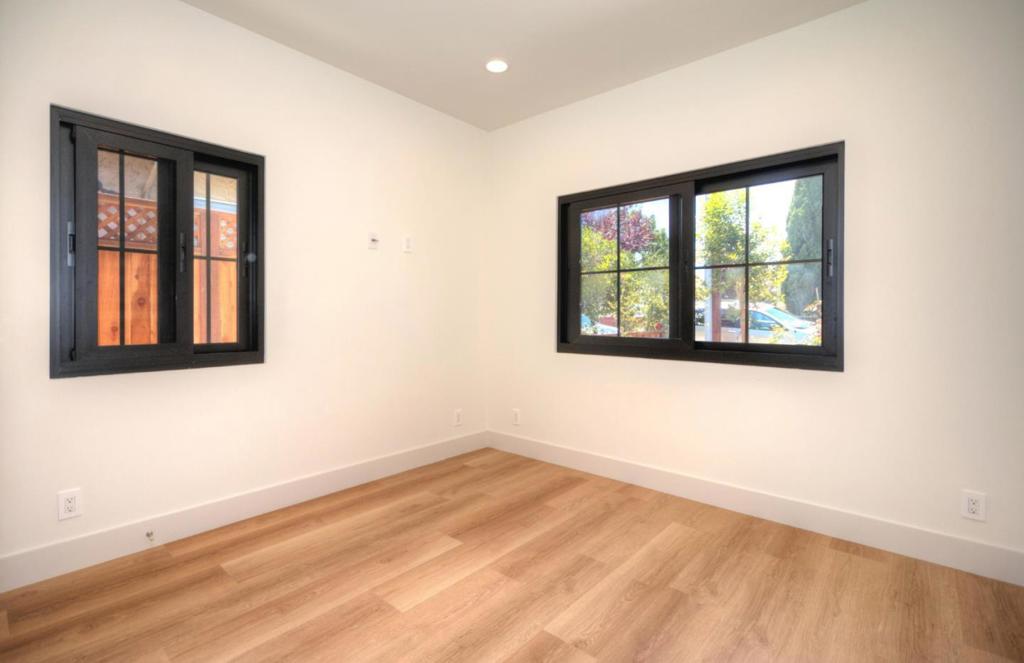 W Hudson Street Property Photo 28