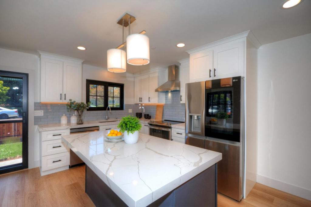 W Hudson Street Property Photo 40