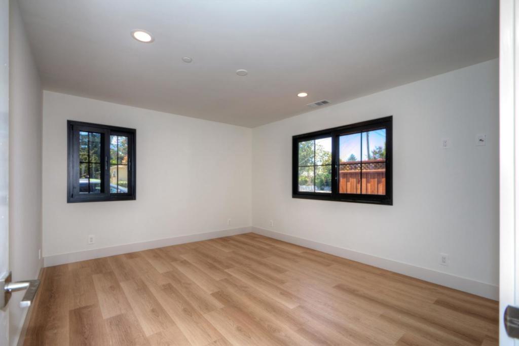W Hudson Street Property Photo 41