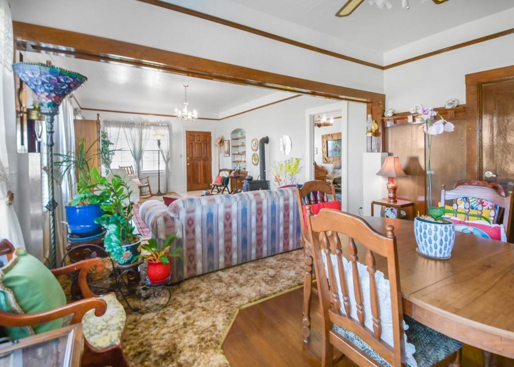 22782 Third Avenue Property Photo 16