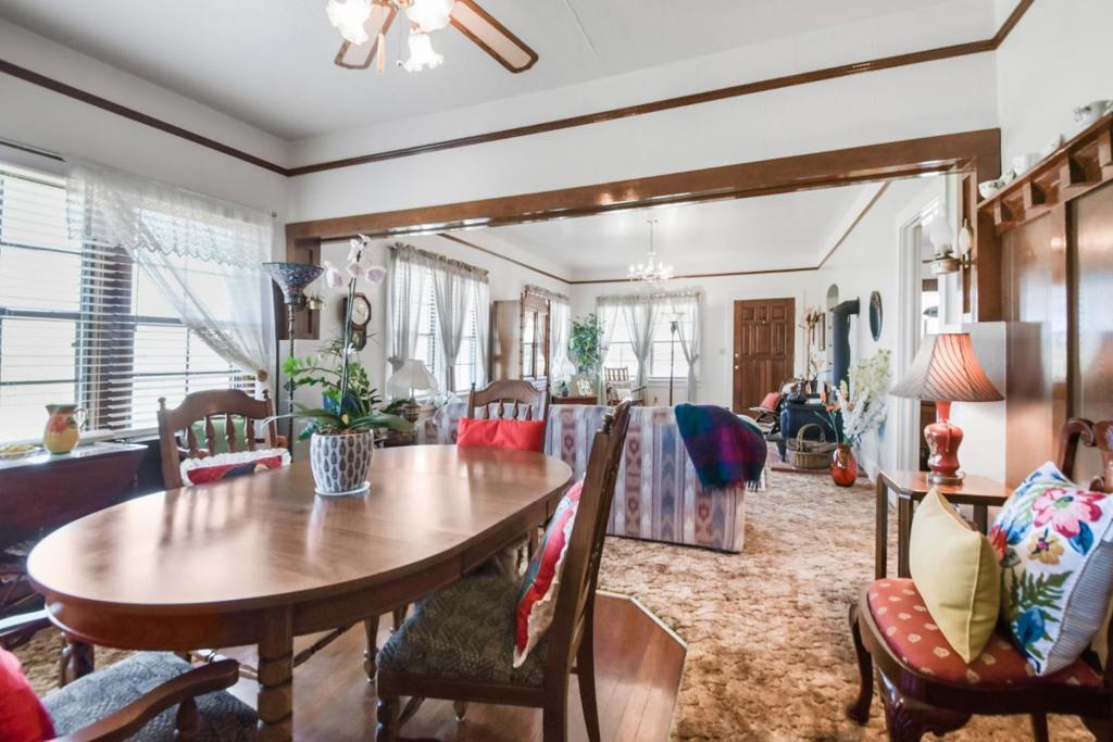 22782 Third Avenue Property Photo 18