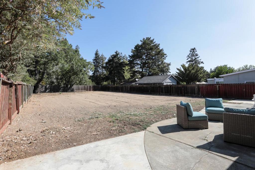 1851 Willow Street Property Photo 15