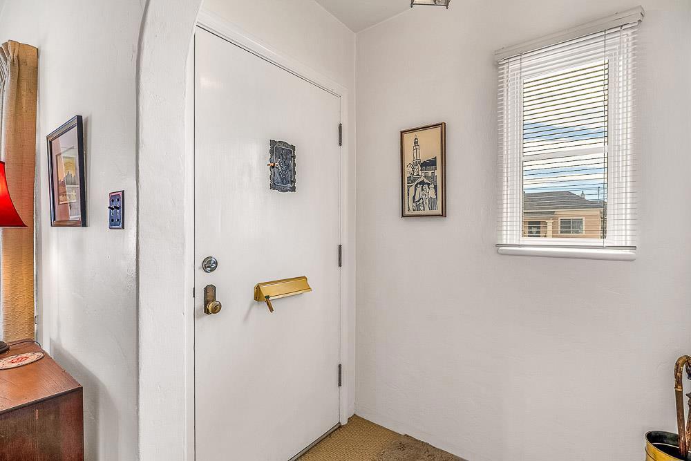 Cayuga Street Property Photo 3