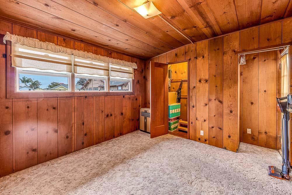 Cayuga Street Property Photo 55