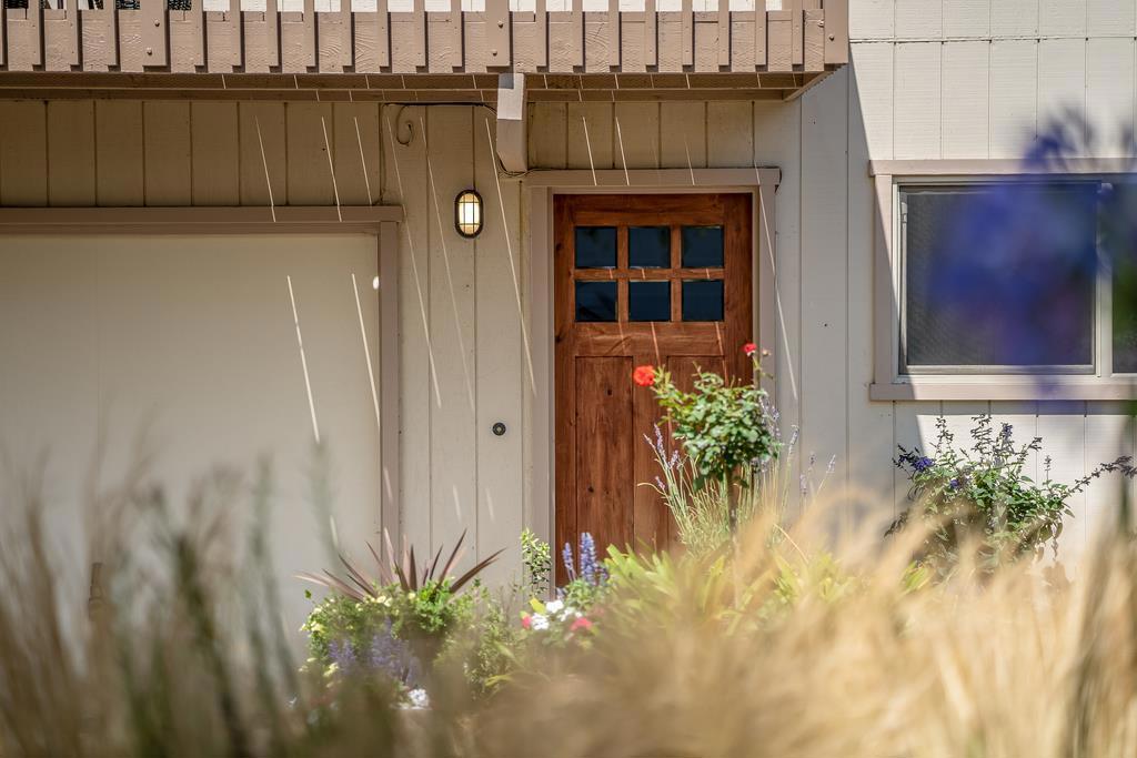 1874 Seascape Boulevard Property Photo 5
