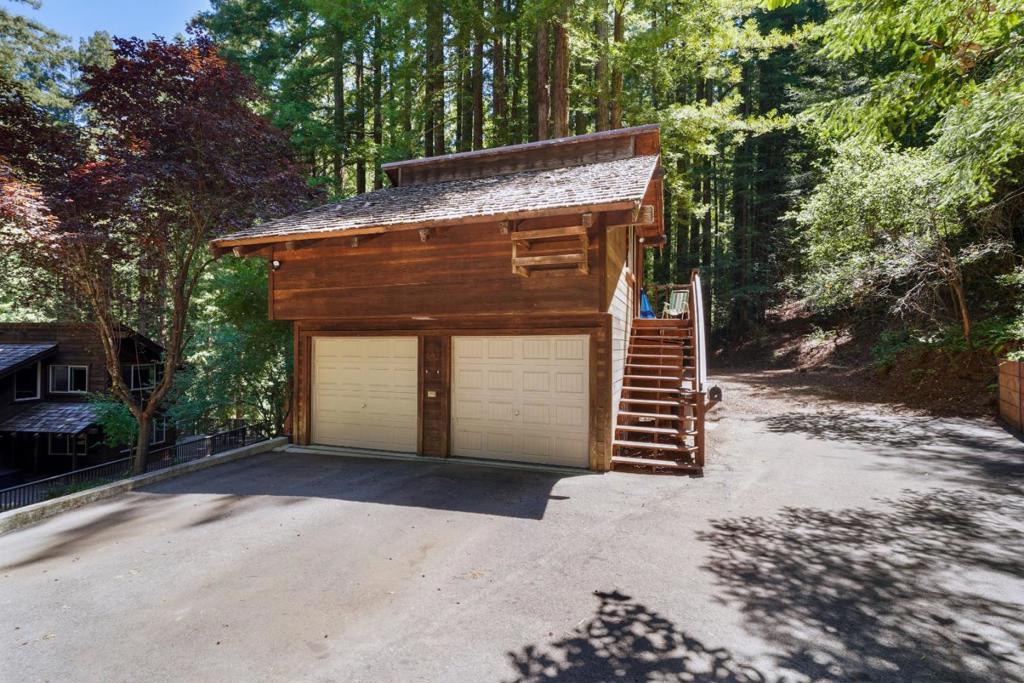17388 Tressel Pass Road Property Photo 4