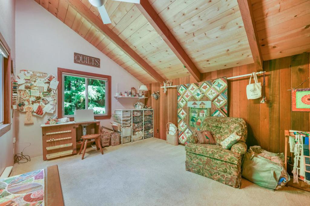 17388 Tressel Pass Road Property Photo 29
