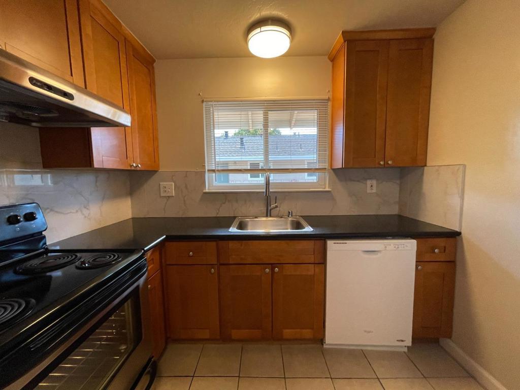 7171 Bark Lane Property Photo 9