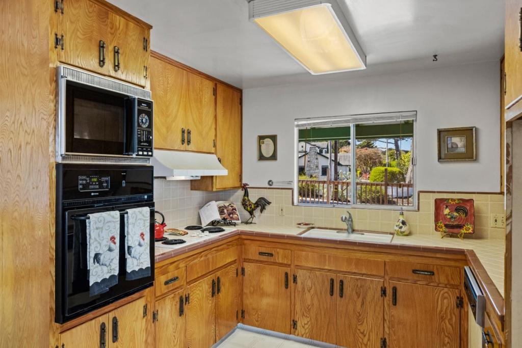 1186 Jewell Avenue Property Photo 13