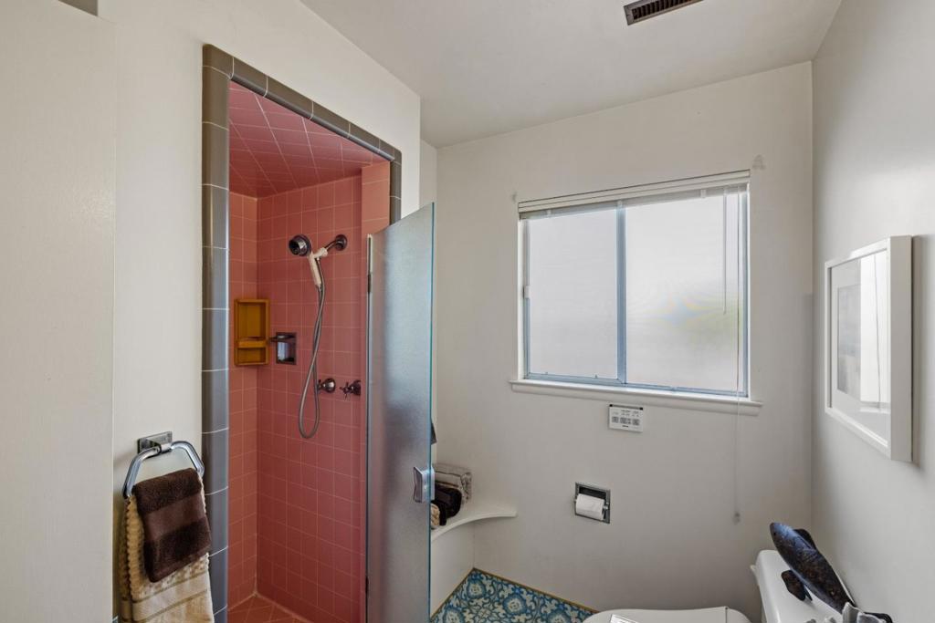 1186 Jewell Avenue Property Photo 22