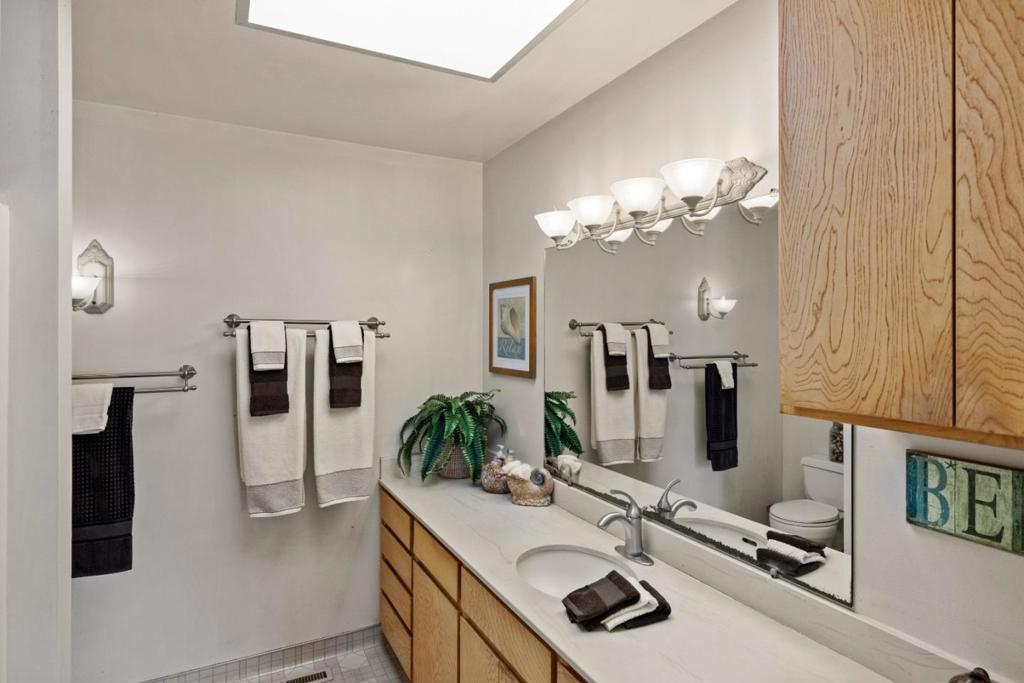 1186 Jewell Avenue Property Photo 45