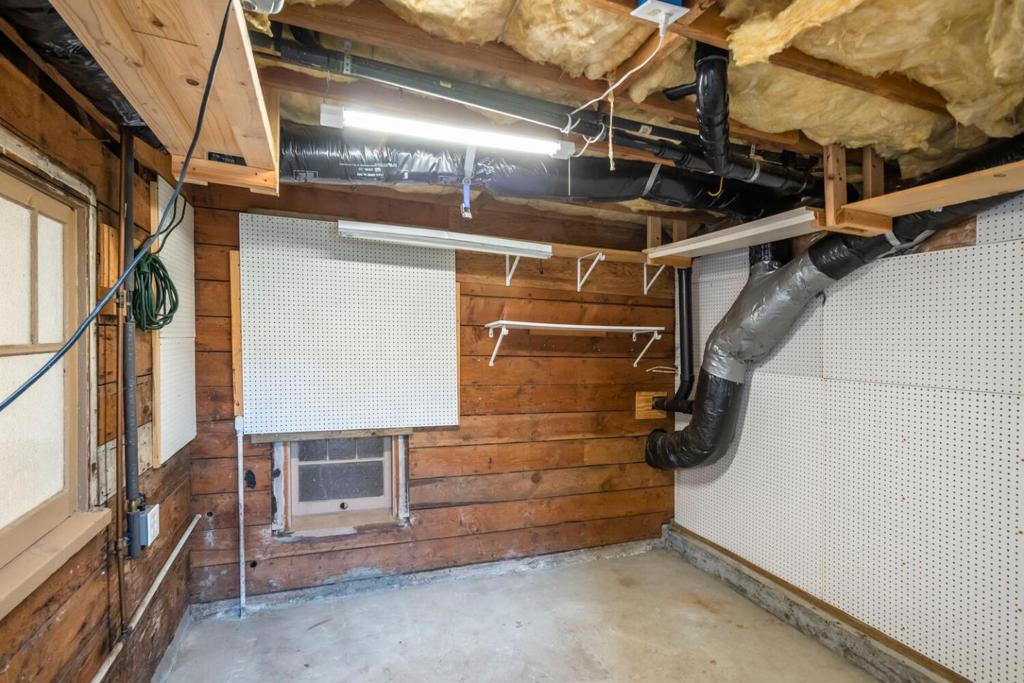 1301 Maple Street Property Photo 31