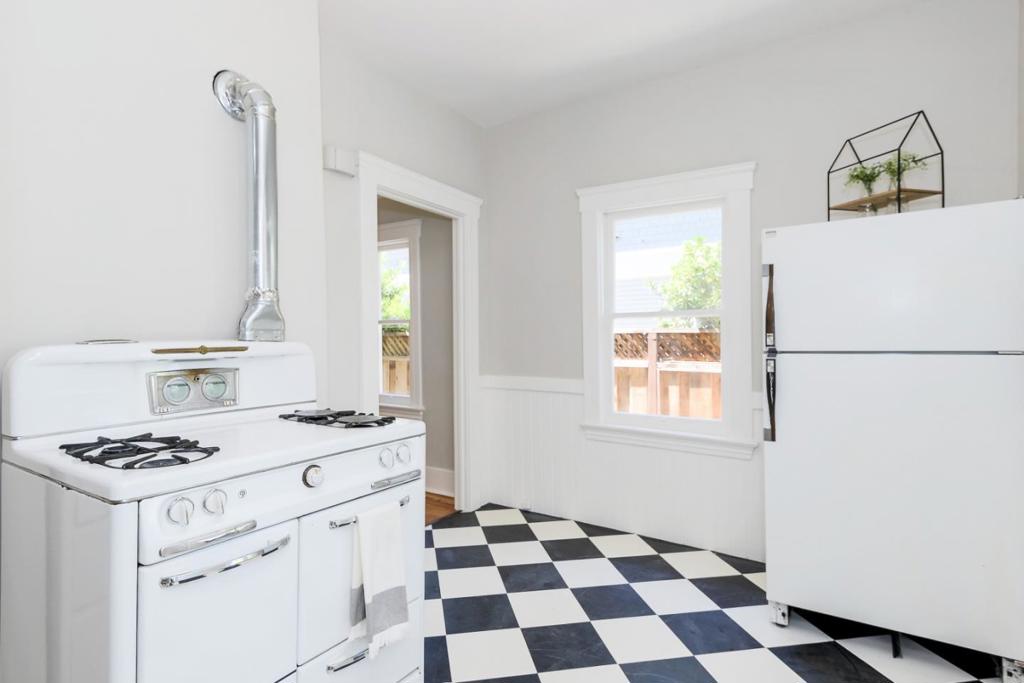 243 Webster Street Property Photo 11
