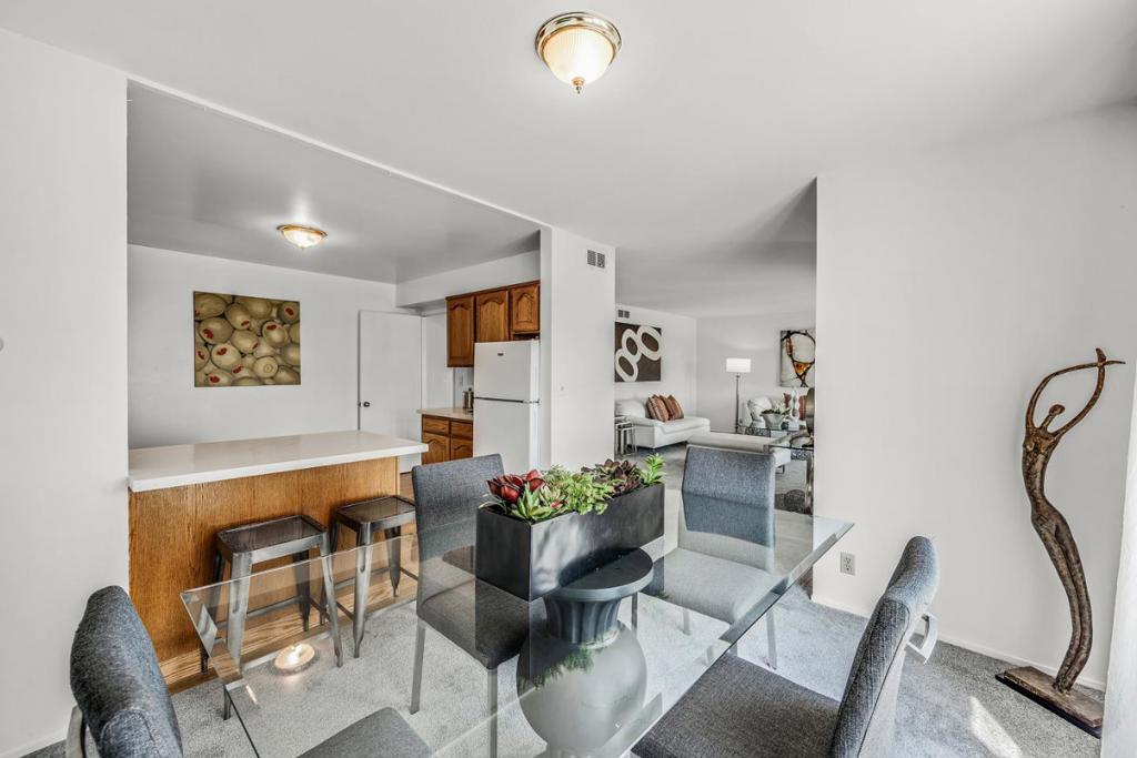 Oxford Lane Property Photo 8