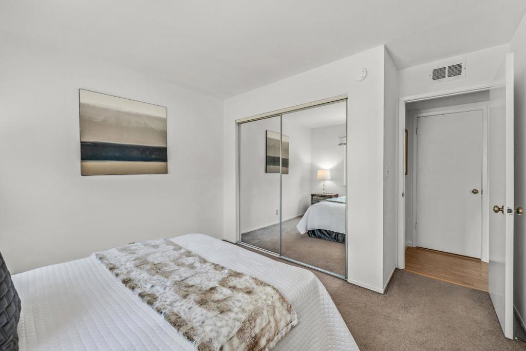 Oxford Lane Property Photo 21