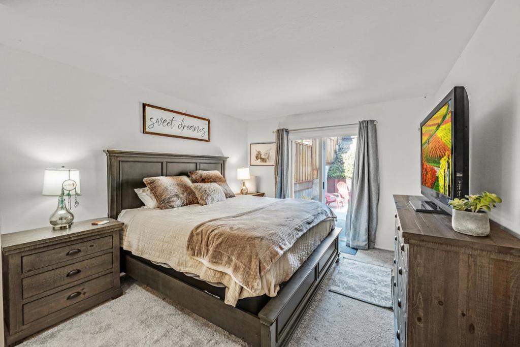 Oxford Lane Property Photo 31