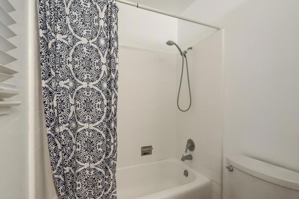 931 Miller Avenue Property Photo 10