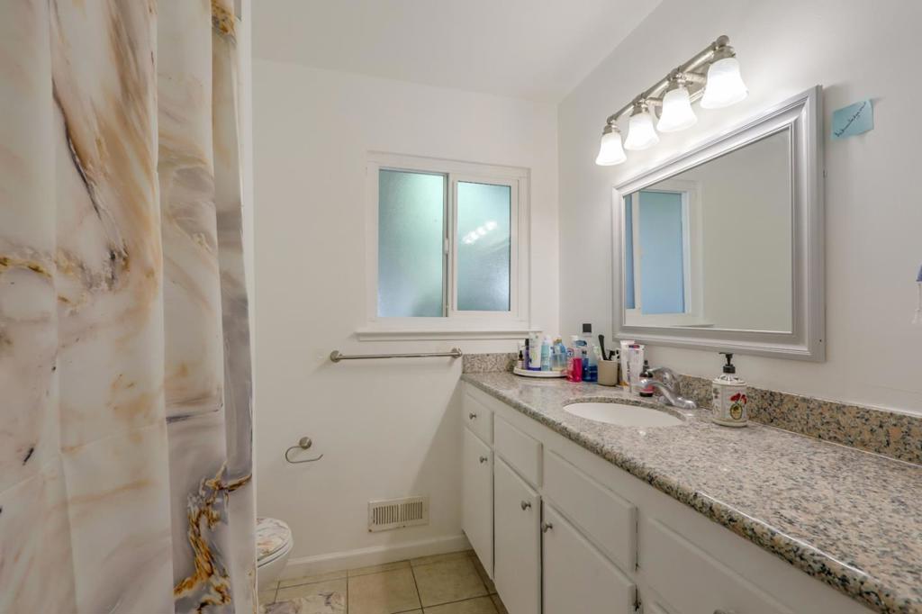 931 Miller Avenue Property Photo 24