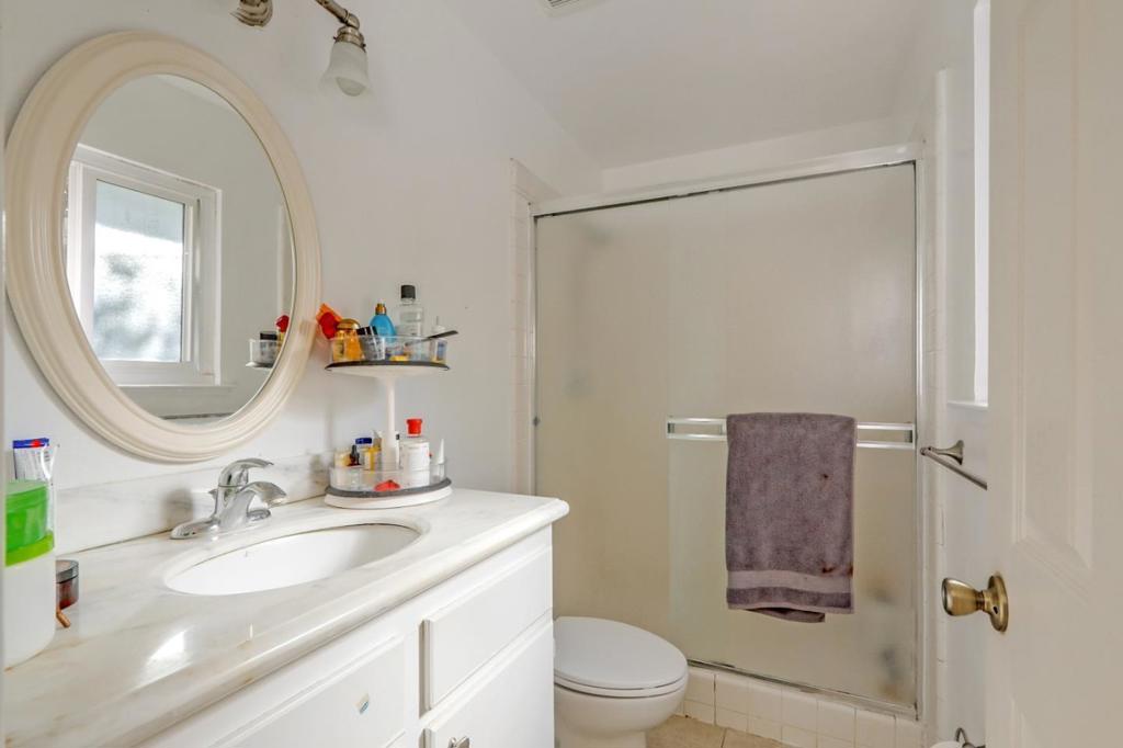 931 Miller Avenue Property Photo 25