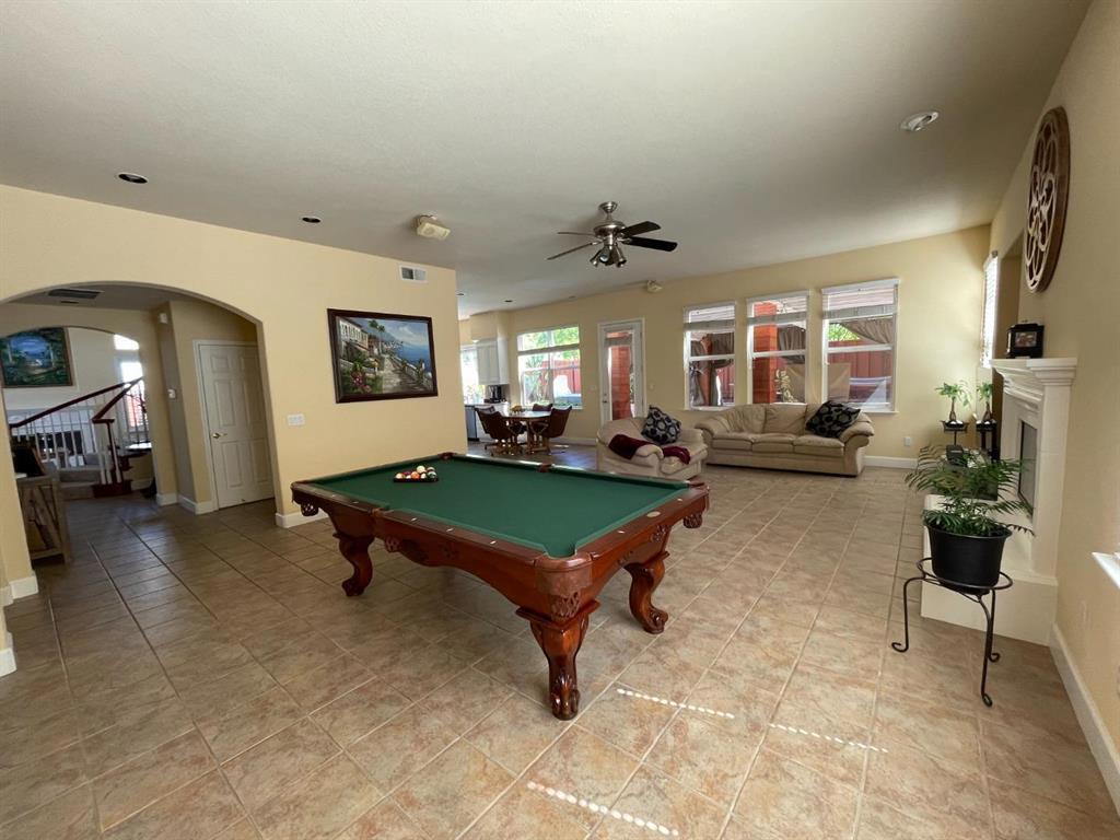 19122 Legend Court Property Photo 8