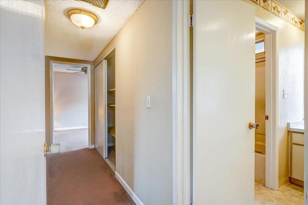 5523 Thornwood Drive Property Photo 17