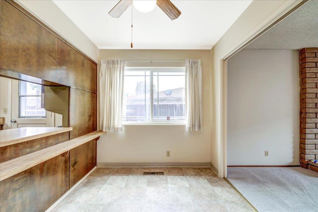 5523 Thornwood Drive Property Photo 43
