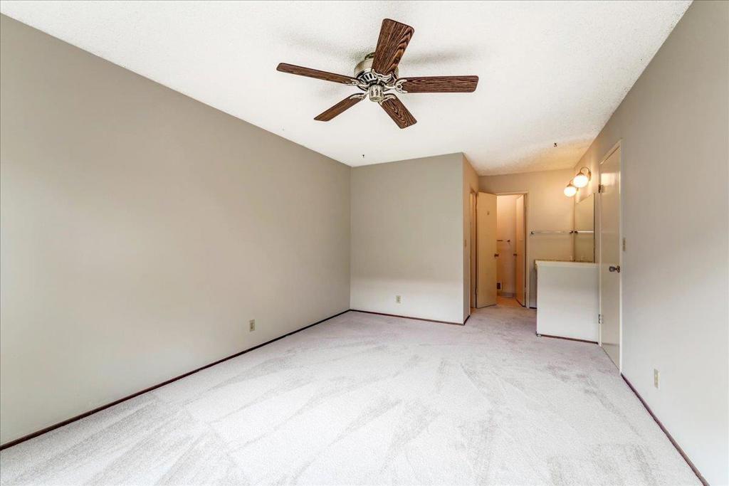 5523 Thornwood Drive Property Photo 62