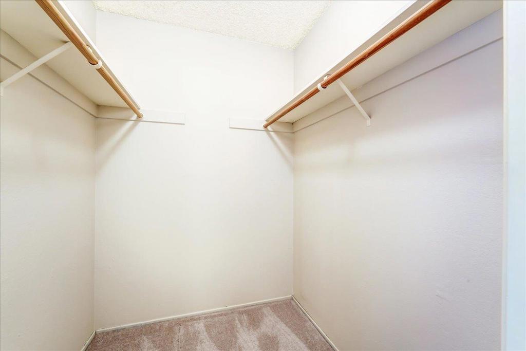 5523 Thornwood Drive Property Photo 65