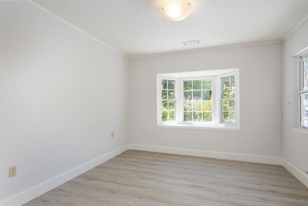 831 Canyon Road Property Photo 11