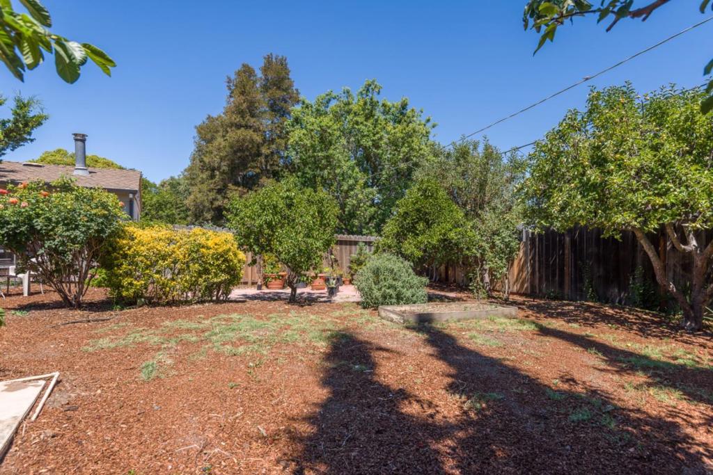 831 Canyon Road Property Photo 26