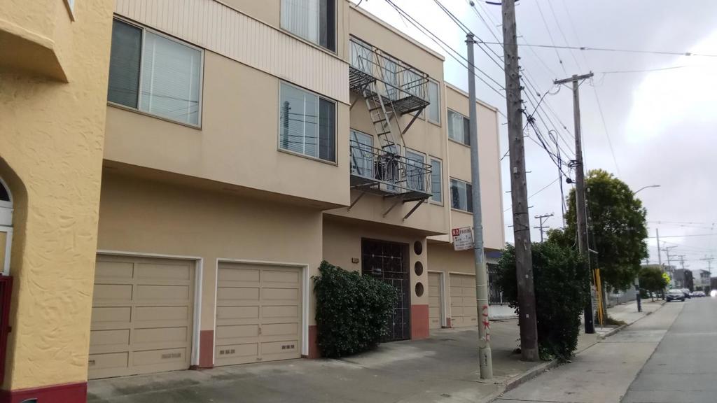 5625 Mission Street Property Photo 6