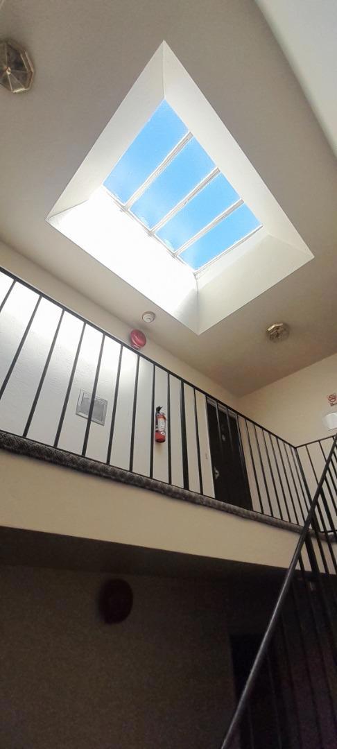 5625 Mission Street Property Photo 18