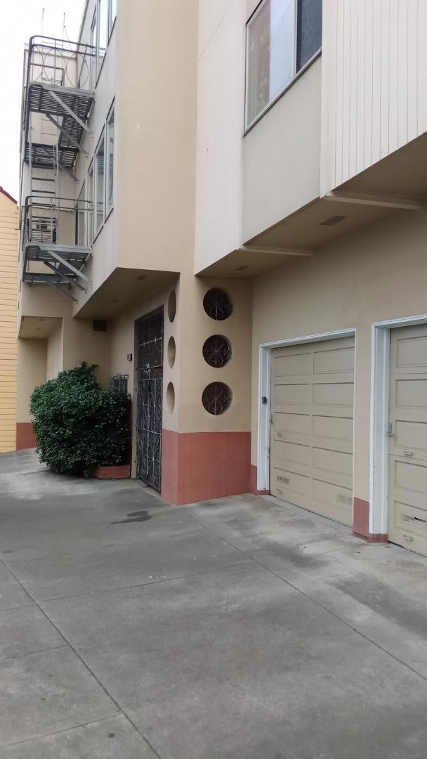 5625 Mission Street Property Photo 49