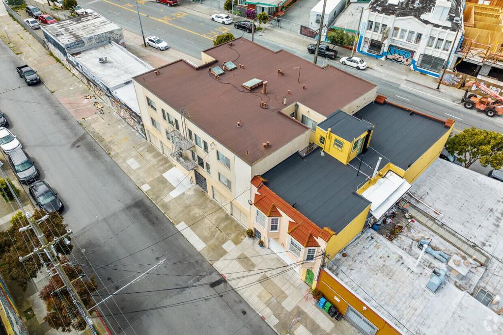 5625 Mission Street Property Photo 63
