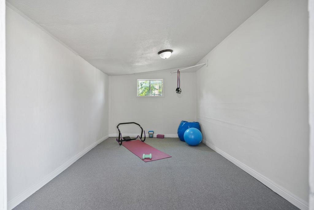 Harrison Avenue Property Photo 25