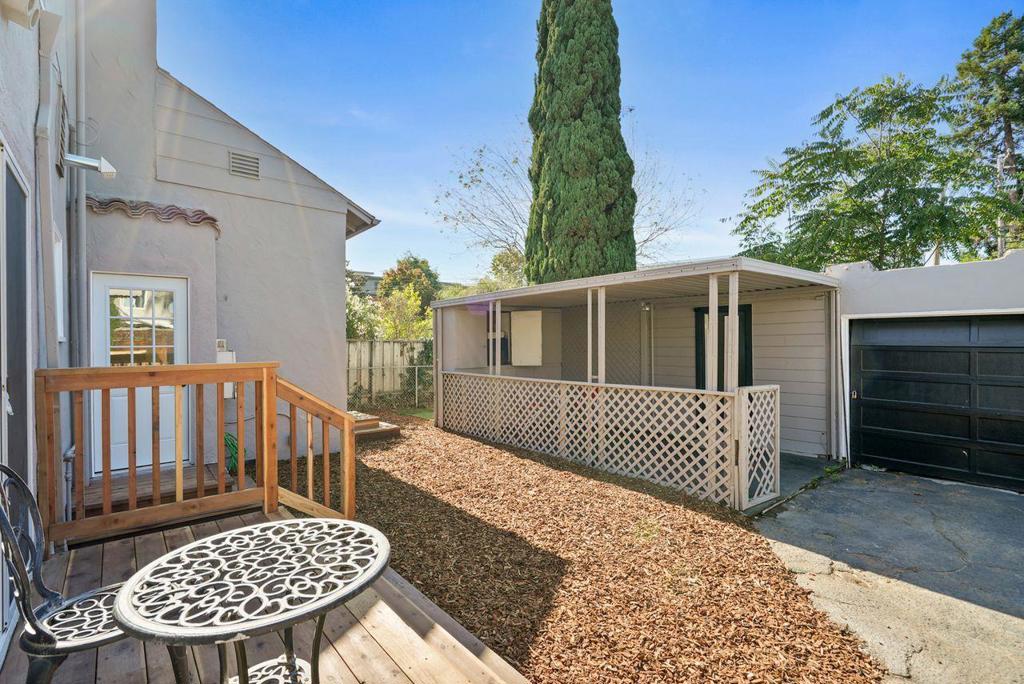 Harrison Avenue Property Photo 26