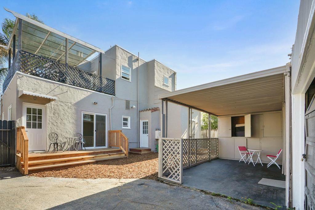 Harrison Avenue Property Photo 28