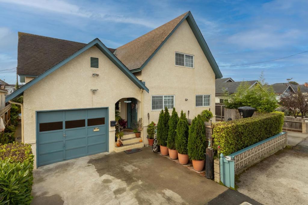 Myrtle Property Photo 3