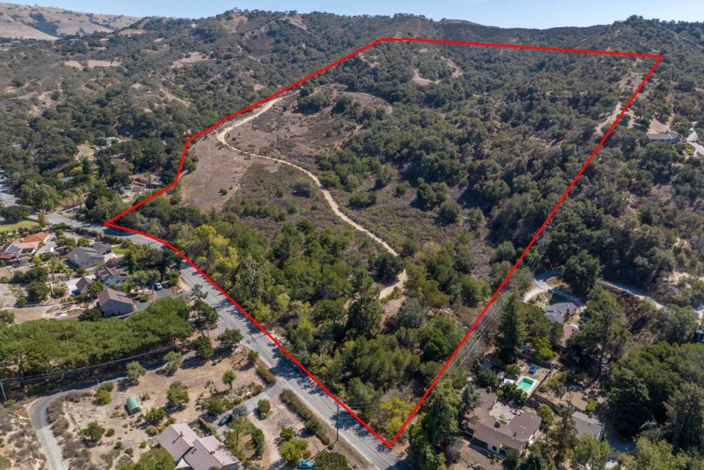 286 San Benancio Road Property Photo 1