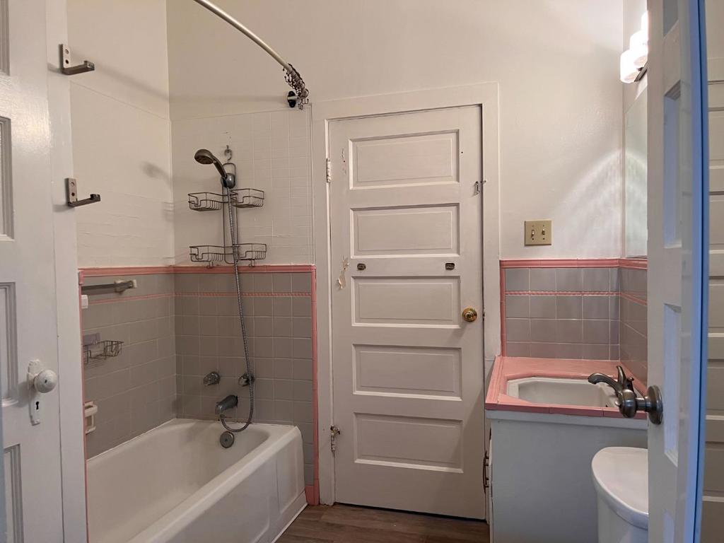 800 Freitas Road Property Photo 12