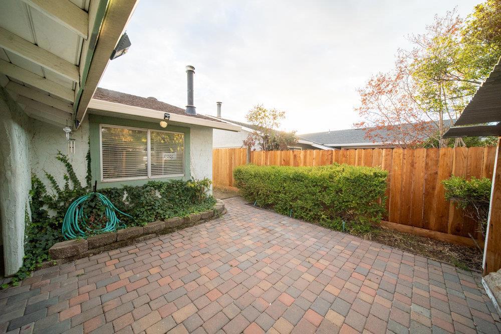 945 Matador Drive Property Photo 8