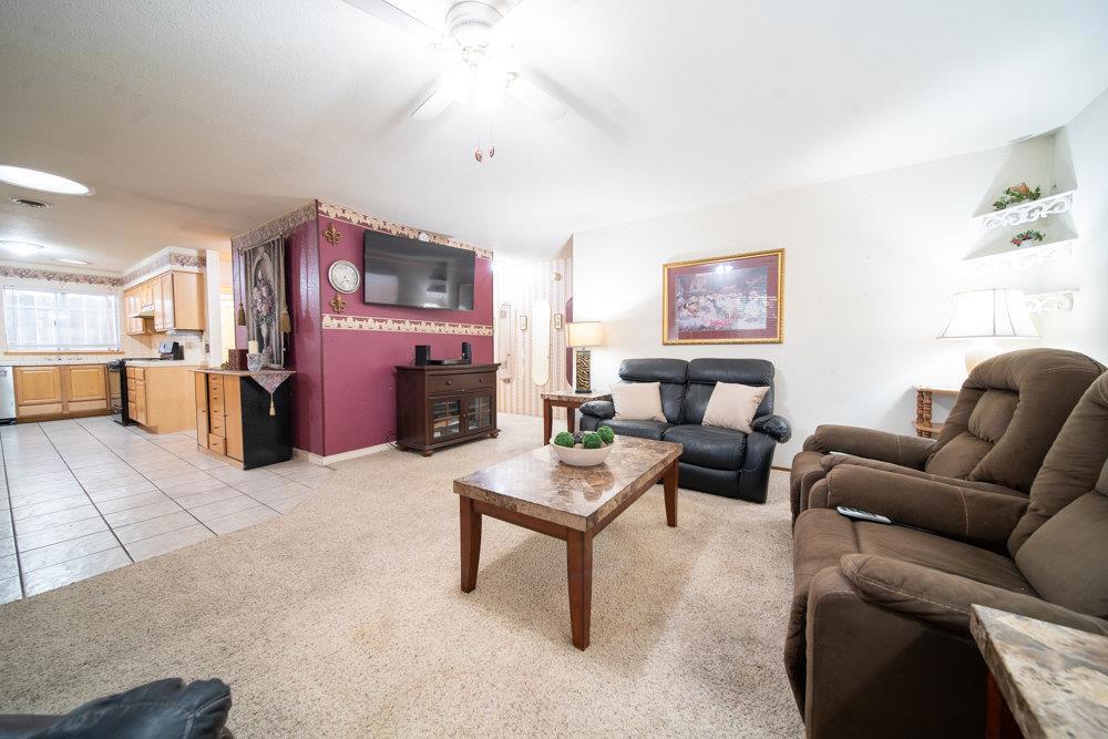 945 Matador Drive Property Photo 15