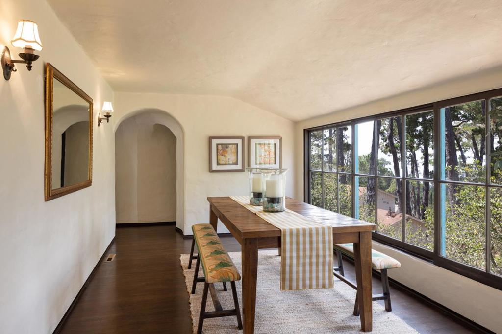 24730 Dolores Street Property Photo 6